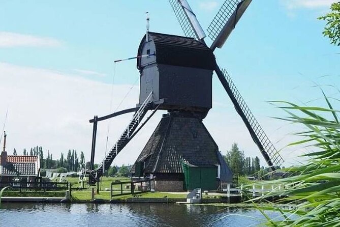 8 hour Walking and Boat Tour to Rotterdam and Kinderdijk - Oude Haven to De Boeg: ports, war memory, and the New Meuse views