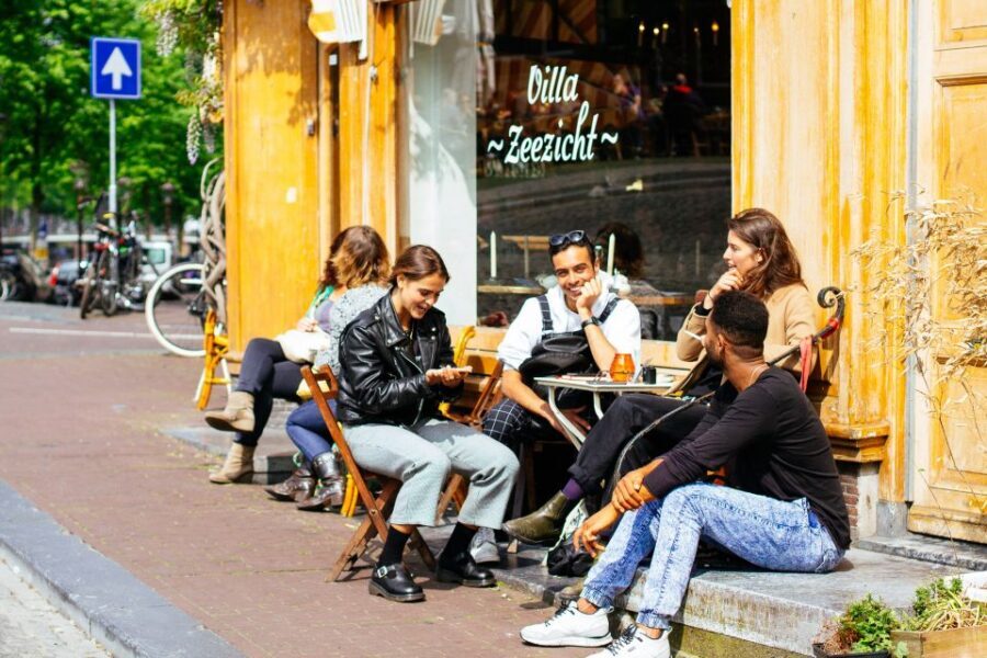 Amsterdam: 1.5-Hour Private Kick-Start Tour with a Local - Dam Square: your quickest shortcut to understanding the center