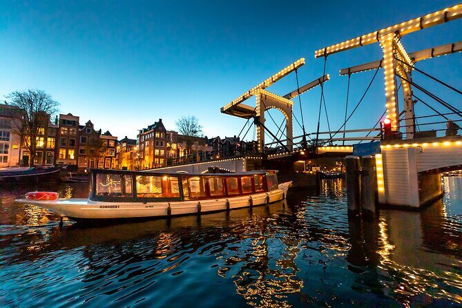Amsterdam: 1-Hour Canal Cruise in the Evening - The UNESCO Canal Belt: What To Watch For