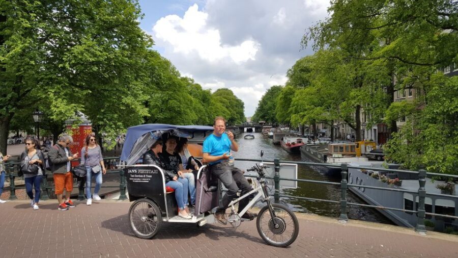 Amsterdam 1-Hour Rickshaw Tour - Who This Tour Fits Best: Short Days and Low-Energy Sightseeing