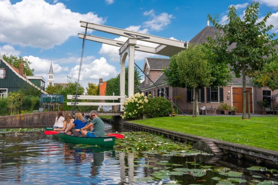 Amsterdam 5-Hour Guided Canoe Trip in the Wetlands - The island picnic stop: what you actually eat on the water