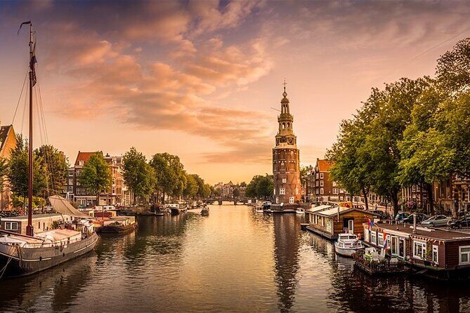 Amsterdam Airport Schiphol (AMS) Private Transfer to Amsterdam - Flight delays handled: what to do when luggage or planes run late