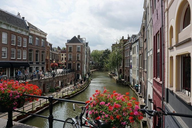 Amsterdam Airport Schiphol & Amsterdam City to Utrecht - Why this Schiphol-to-Utrecht transfer is worth your attention