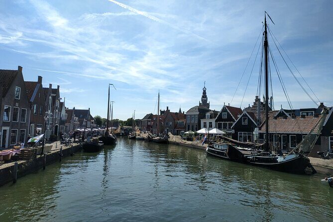Amsterdam and Countryside Private Full-Day Tour by luxury car - The UNESCO windmill stop (season matters)