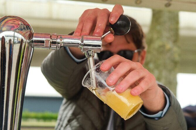 Amsterdam Beer Bike Blast Private Tour - With Beer On Tap - Your 1 hour 15 minute ride on the west side