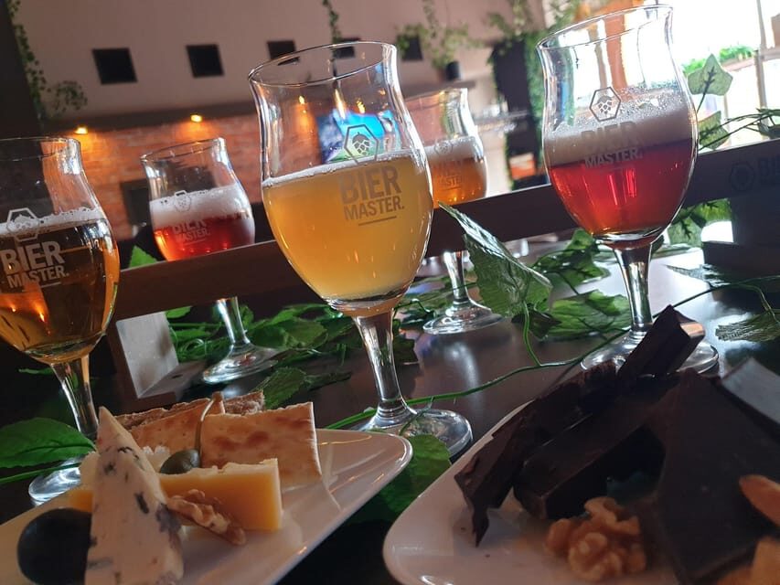 Amsterdam: Beer Tasting with Paired Bites at Eighty-Four - How the 70-Minute vs 120-Minute Tastings Work