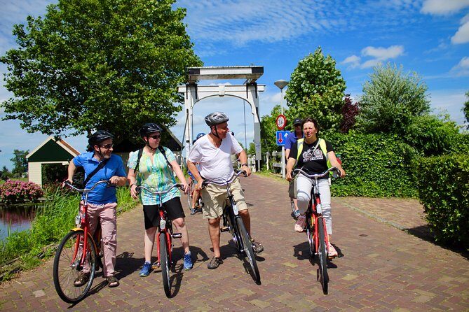 Amsterdam Bike Rental with free GPS narrated bike tour - Picking Up Your Bike Near Amsterdam Centraal (Without Losing Your Morning)