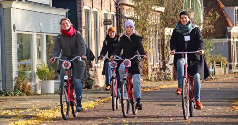 Amsterdam: Bike Tour (Noord) in German or English - Schellingwoude: the quieter side of the waterfront story