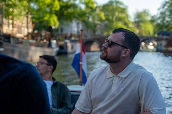 Amsterdam Breakfast Cruise on Private Luxury Boat - Breakfast options that actually fit different appetites
