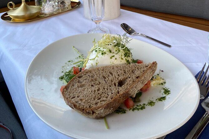 Amsterdam Breakfast Cruise on Private Luxury Boat - Who this tour is best for (and who should skip it)