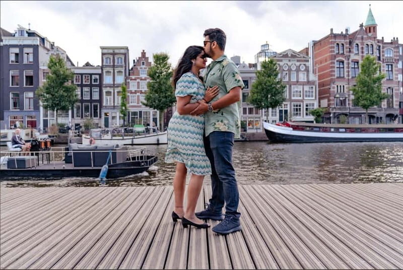 Amsterdam Canals Photoshoot: Private Solo, Family or Couples - The Route in Real Life: Damrak First, Then One Extra Location