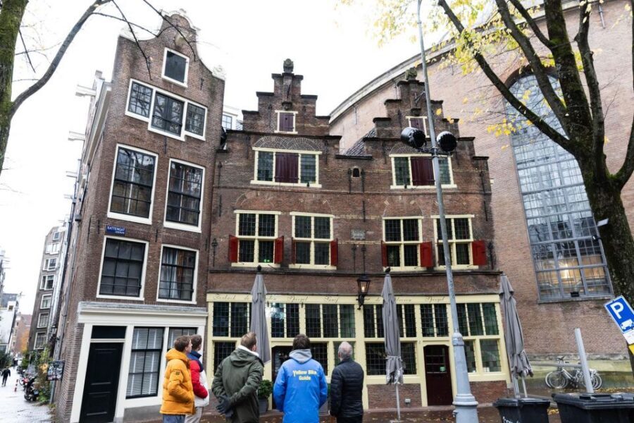 Amsterdam Central Walking Tour - Two Hours of Amsterdam From Nieuwezijds Kolk to Dam Square