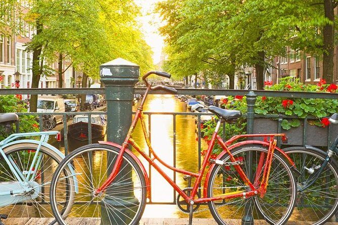 Amsterdam City Center & History - Exclusive Guided Walking Tour - Key highlights at a glance