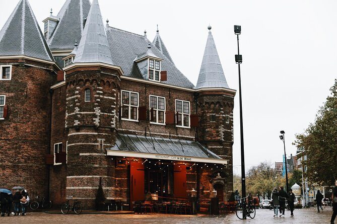 Amsterdam City Center & History - Exclusive Guided Walking Tour - Who should book this Amsterdam City Center & History tour