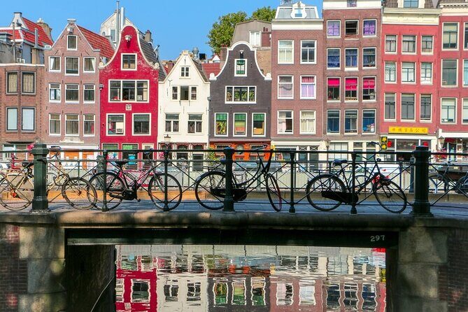Amsterdam City Center, Red Light District and Coffee Shops Tour - From Dam Square to the Royal heart of Amsterdam