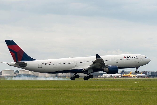 Amsterdam Cruise Port departure transfer to AMS Amsterdam Schiphol Airport - Why a cruise-to-Schiphol transfer beats the bag-chasing plan