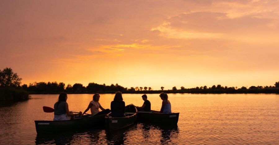 Amsterdam: Dutch Countryside Sunset Canoe Tour - The pre-canoe drink and safety briefing: where the “how” gets handled