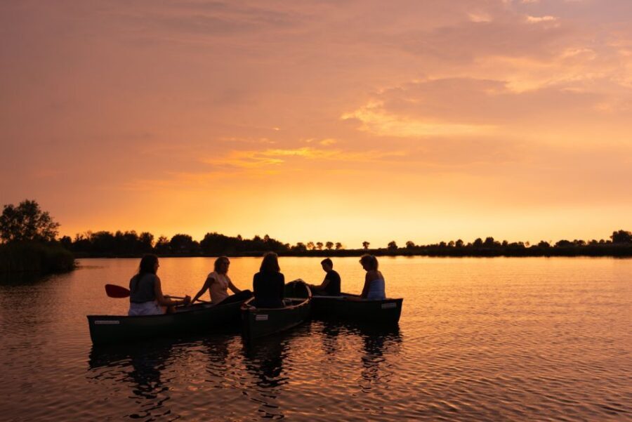 Amsterdam: Dutch Countryside Sunset Canoe Tour - Drinks and the ride back to Amsterdam: keep the evening easy