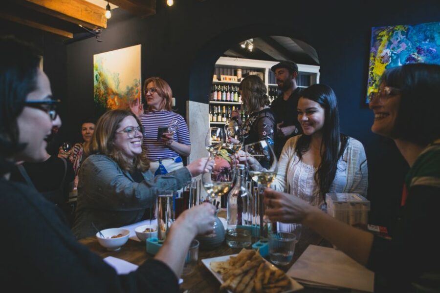 Amsterdam: Dutch Wine Tasting with Sommelier - The orange-wine moment, limited bottles, and even a music cue