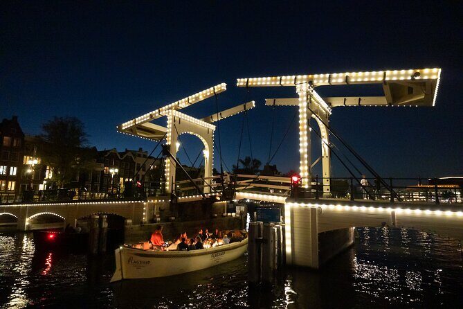 Amsterdam Evening Cruise with Onboard Bar - Why This Evening Cruise Works: Electric Boat + Small-Group Pace