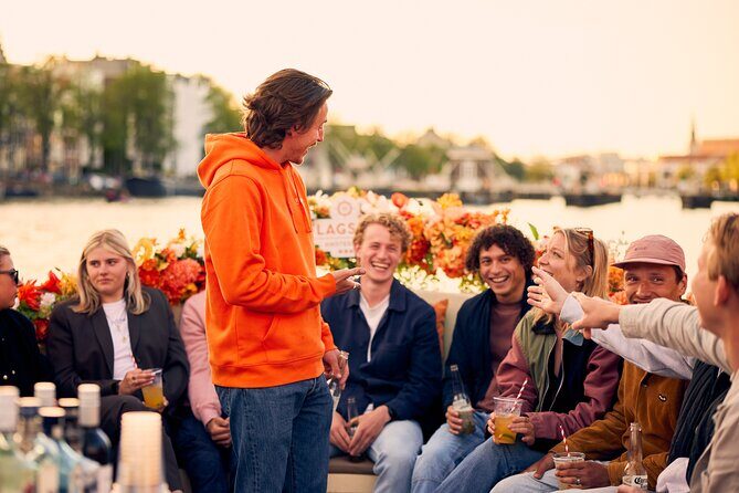 Amsterdam: Exclusive Tulip Tour Canal Cruise - A Tulip-Covered Boat That Keeps Things Personal