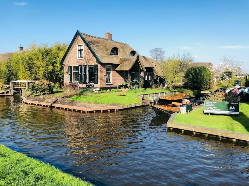 Amsterdam: Explore Giethoorn in a Private Tour with Driver - Walking Time in Giethoorn: Thatched Roofs, Bridges, and Garden Details