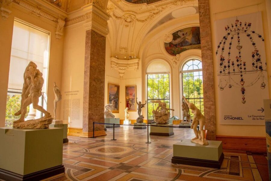 Amsterdam Family Friendly Historical Walking Tour - Key things that make this tour worth your time
