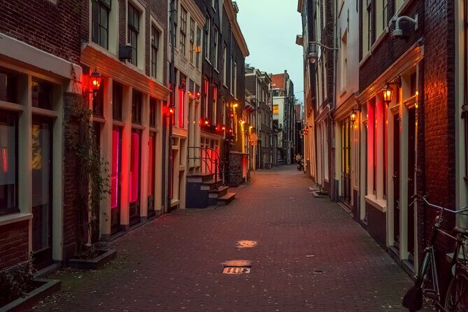 Amsterdam Ghost Hunt: Self-Guided Mystery Adventure - Price and value: why $5.81 can make sense here