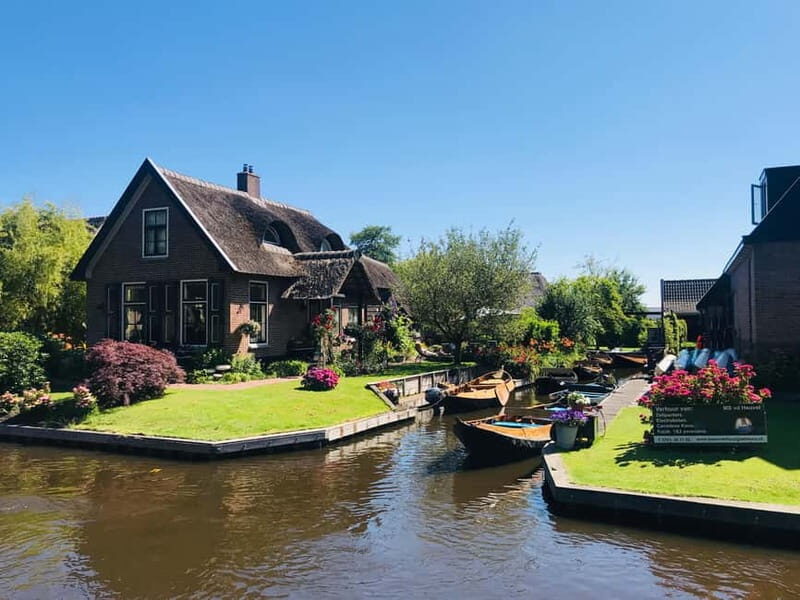 Amsterdam: Giethoorn, Afsluitdijk and Zaanse Schans Day Trip - Zaanse Schans in Zaandam: windmills, Gouda, clogs, and a diamond show