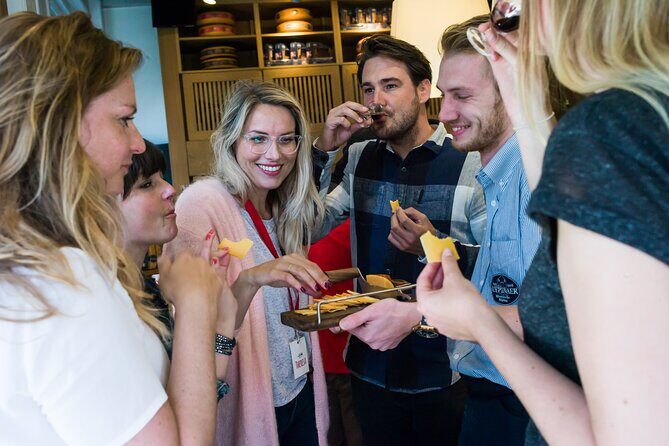 Amsterdam : Guided Cultural Food Tour - From National Monument to Dam Square: Amsterdam’s Core Story in One Stretch