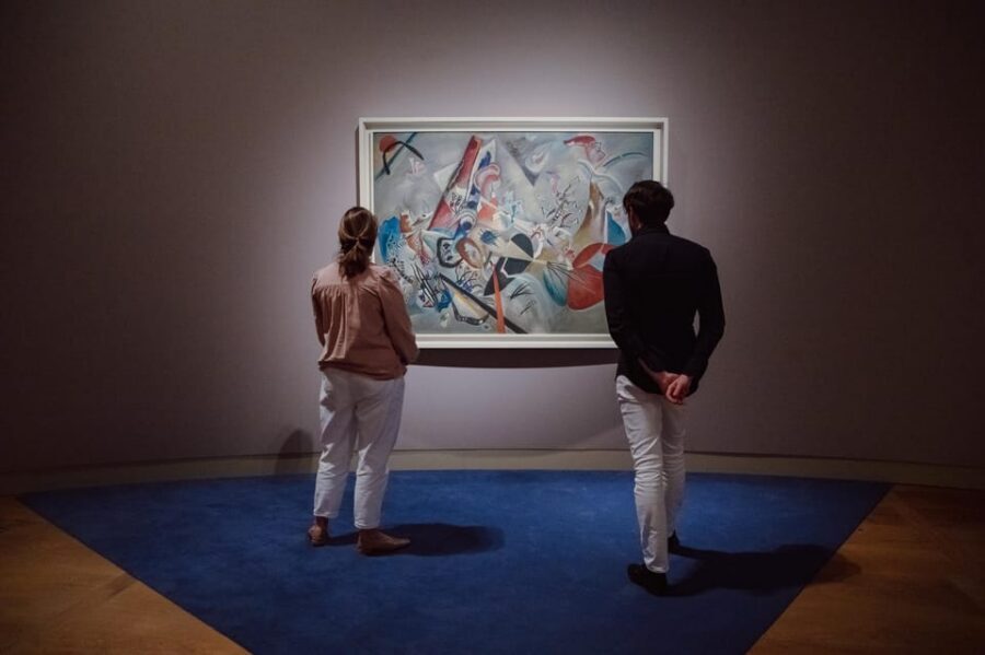 Amsterdam: H'ART Museum Entry Ticket - What the museum means by art experiences (and how to read them)