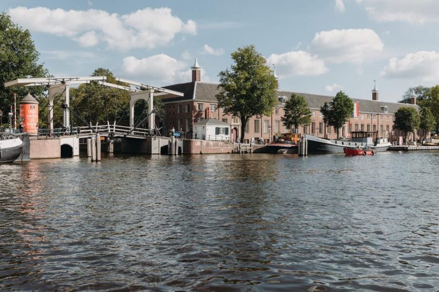 Amsterdam: H'ART Museum Entry Ticket - A practical route for your visit inside H’ART Museum