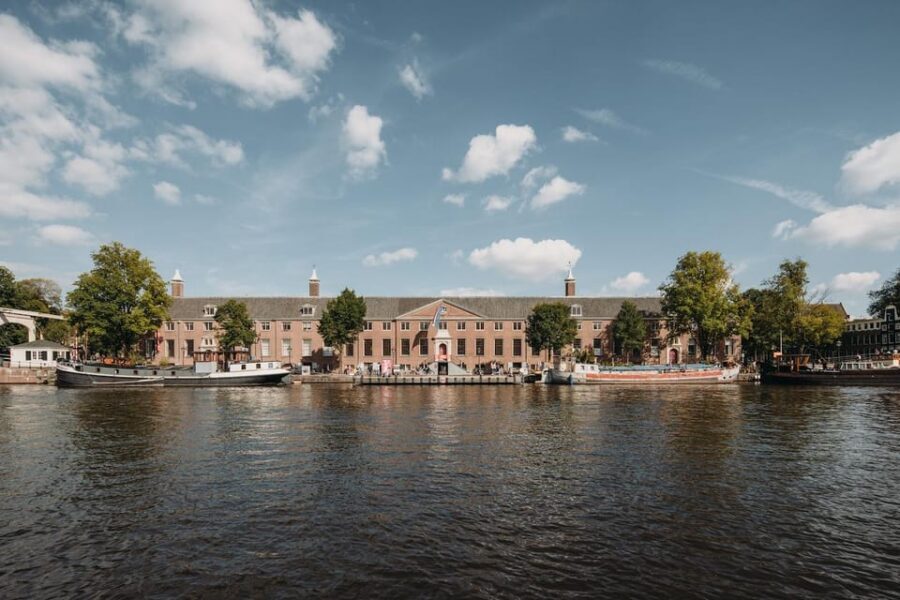Amsterdam: H'ART Museum Entry Ticket - Your $31 ticket value: one-day entry with audio guide