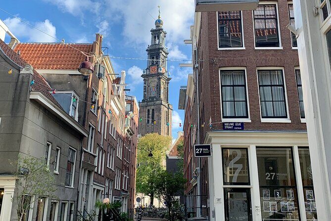 Amsterdam: Hidden Gems Walking Tour in German - Cafe Papeneiland Photo Stop and Jordaan Bar Culture