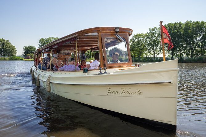 Amsterdam: High Tea Cruise - Captain talk: fun highlights, not a full lecture