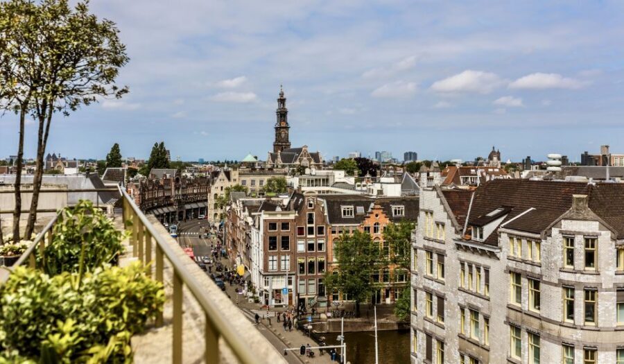 Amsterdam: Highlights & Hidden Gems Private Walking Tour - The Anne Frank House area and the food-culture stops