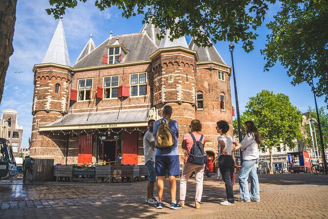 Amsterdam Highlights Small-Group Walking Tour - Begijnhof Gardens at Spui Square: A Quiet Courtyard Break