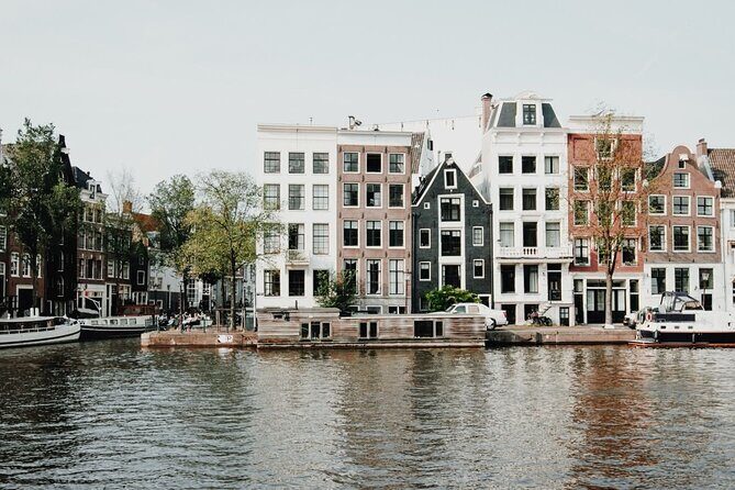 Amsterdam Highlights Walking Tour - The guide and small-group pace: how the learning sticks