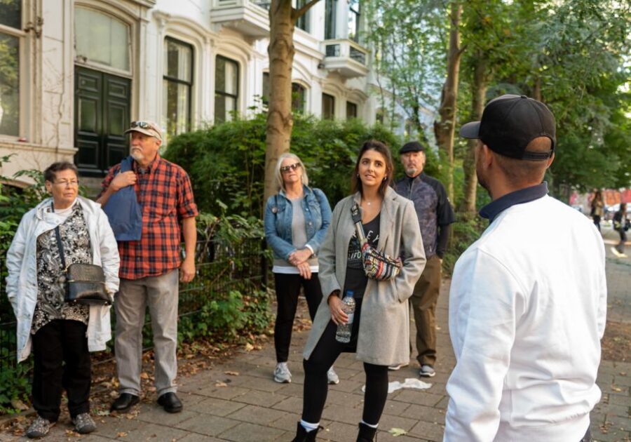 Amsterdam: Jewish Quarter and History Guided Tour - How 2 Hours Really Works: Pace, Group Size, and Question Time