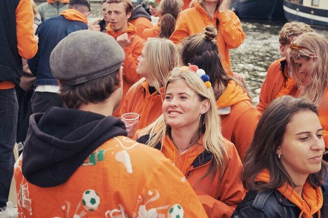Amsterdam King’s Day Boat Party with Unlimited Drinks 2026 - Unlimited drinks: how to enjoy them (and not regret it later)