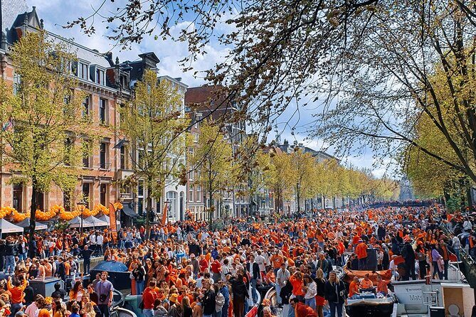 Amsterdam King’s Day Boat Party with Unlimited Drinks 2026 - Weather matters because you’re on the canals