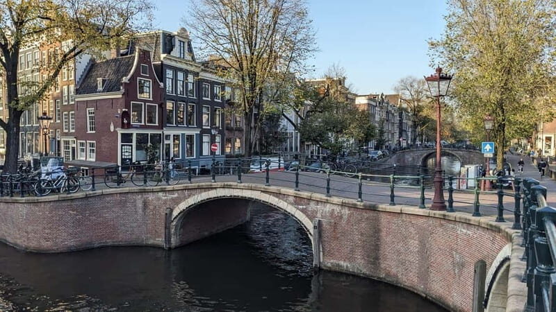 Amsterdam: Layover Flight Private Guided Tour (3h or 5h) - Why a Schiphol Layover Tour Works So Well