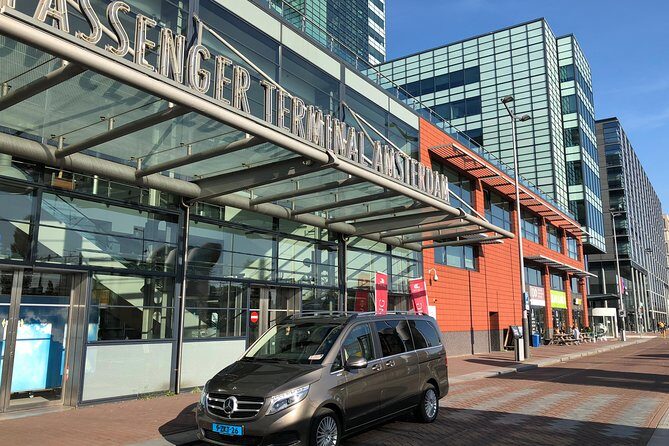 Amsterdam local transfers - The car and onboard perks: Mercedes, bottled water, WiFi, and real luggage help