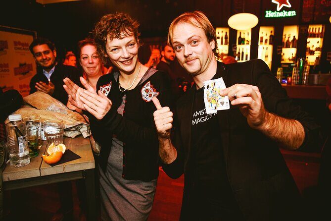 Amsterdam Magic Show: Things That Make You Go Huh - Inside the 8pm Stage Show: Six Acts, One Tight Rhythm