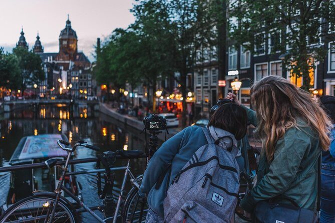 Amsterdam Night Photography Workshop with a Professional - Tripods, settings, and composition tips you can reuse