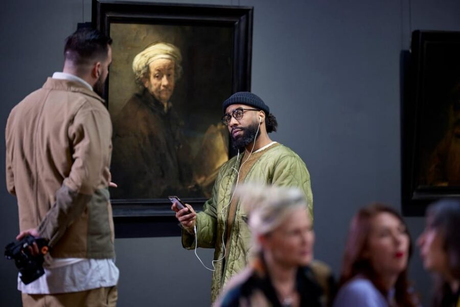 Amsterdam: Official Audio Guide for Rijksmuseum Visit - Choosing a route: Rembrandt, highlights, or the building itself