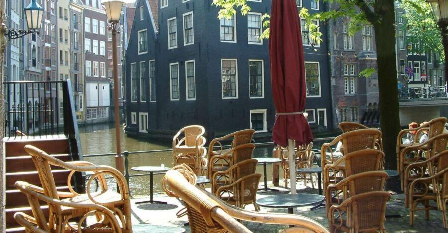 Amsterdam Old City Private Walking Tour - Key highlights to look for