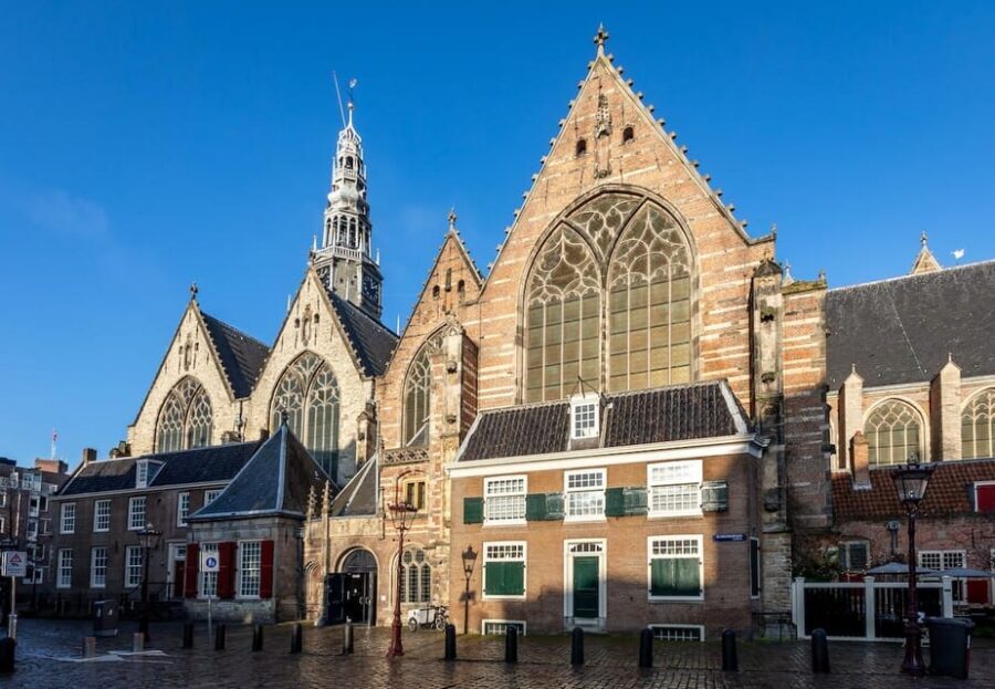 Amsterdam: Oude Kerk Entry Ticket - Your Self-Guided Flow Inside the Church