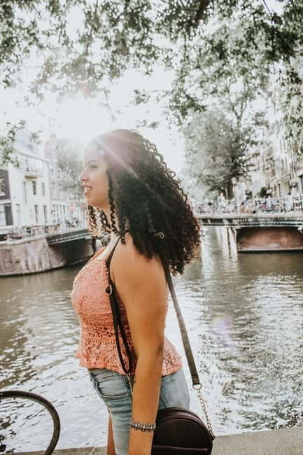 Amsterdam: Particular Photo Session - How your photographer plans the route around your exact needs