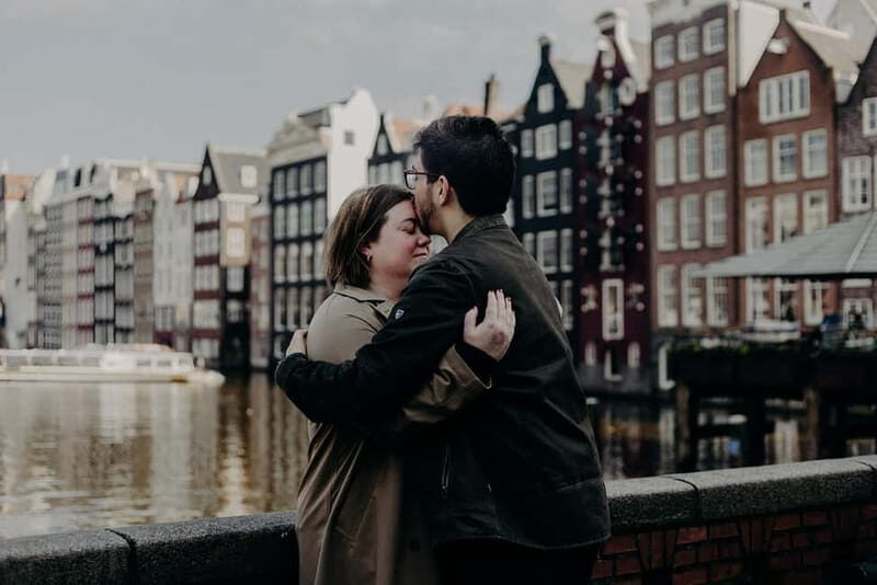 Amsterdam: Particular Photo Session - Choosing your final photos and getting the online gallery fast
